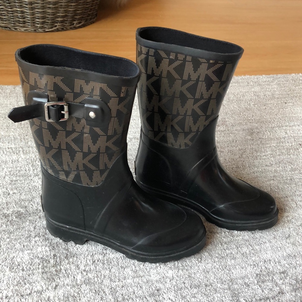 Michael Kors rain boots